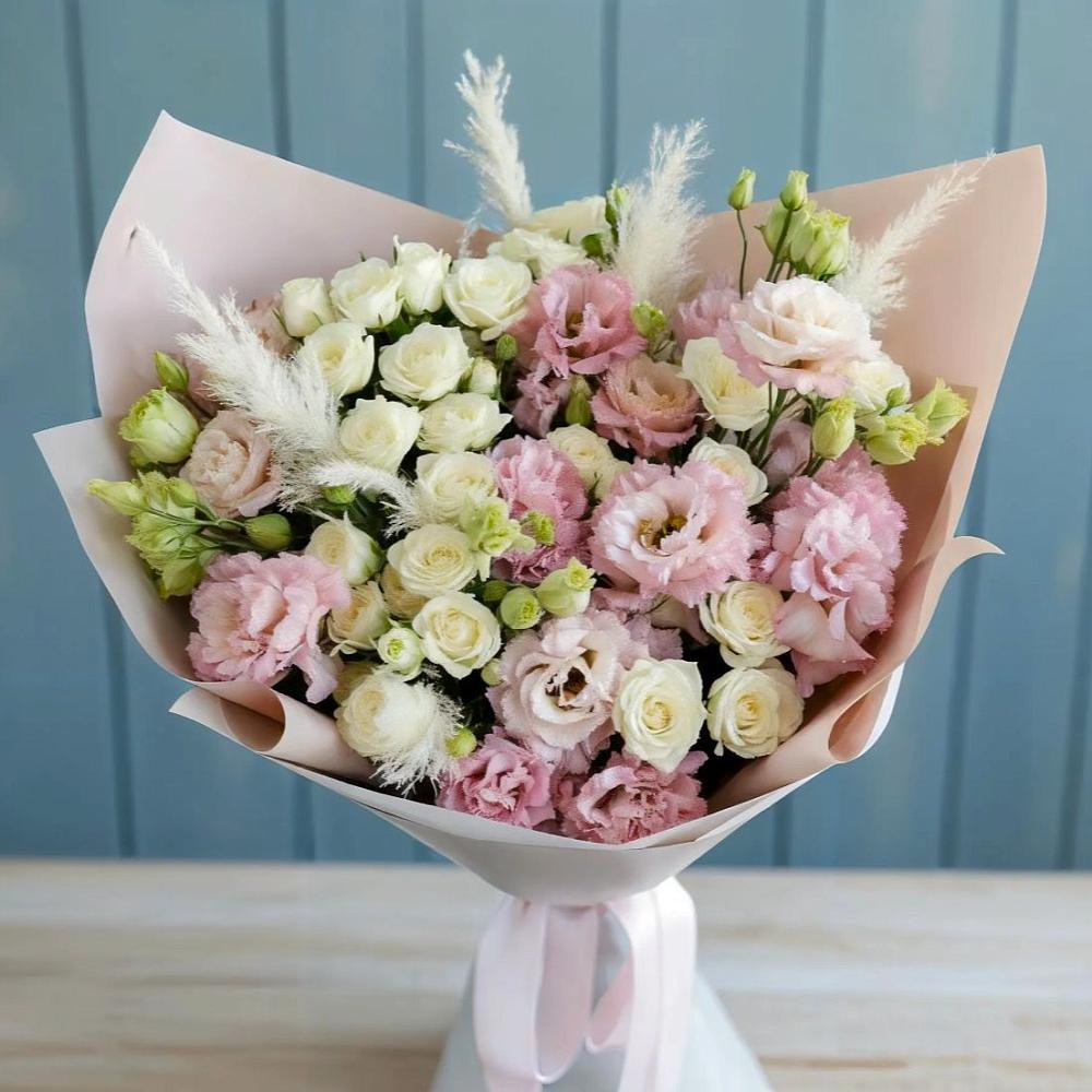 Букет цветов из: Альстромерии и Розы в Солослово