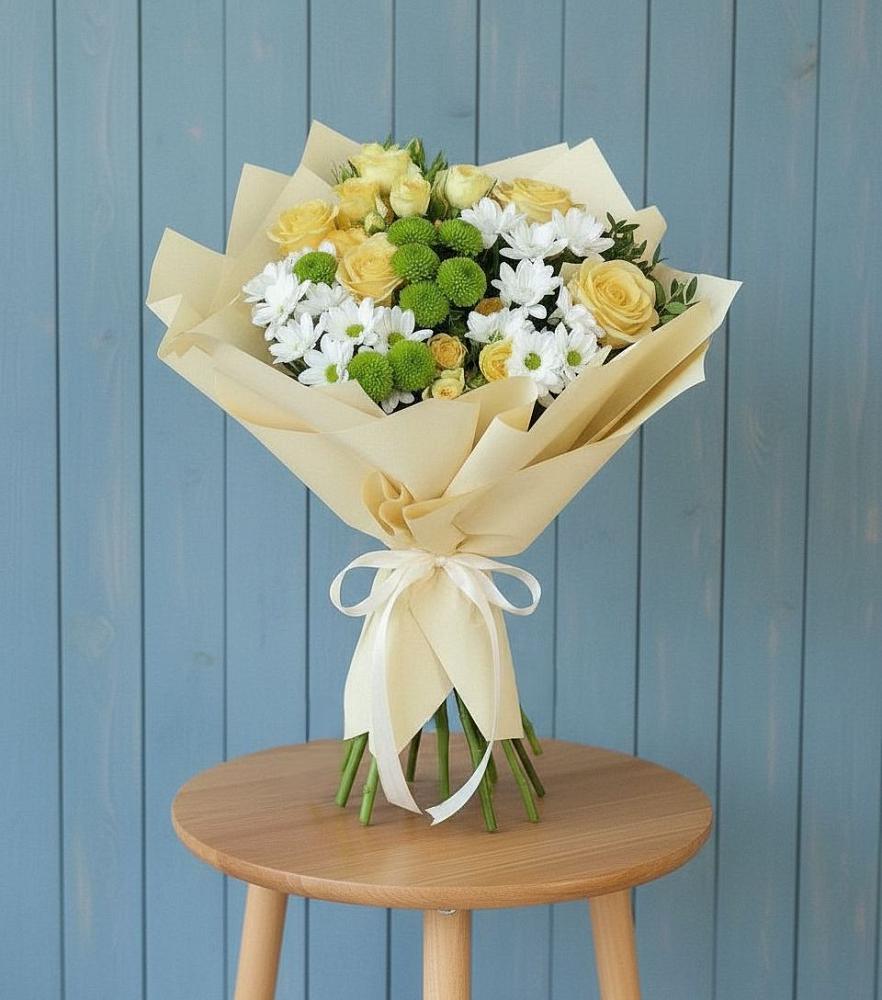 Букет цветов из: Хризантемы и Розы в Солослово