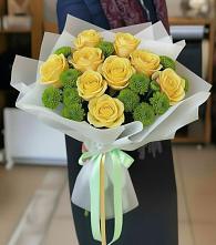 Букет цветов из:  Хризантемы и Розы в Солослово