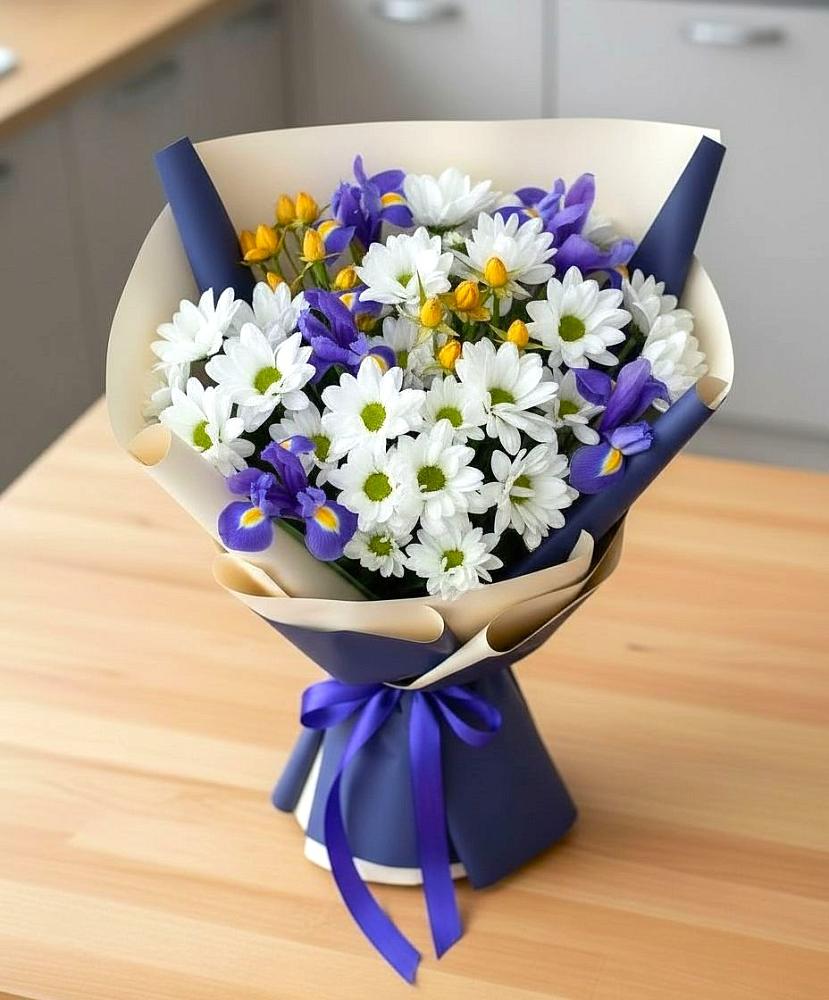 Букет цветов из: Розы, Ирисы и Хризантемы в Солослово