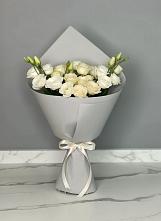 Букет цветов из:  Розы и Лизиантусы в Солослово